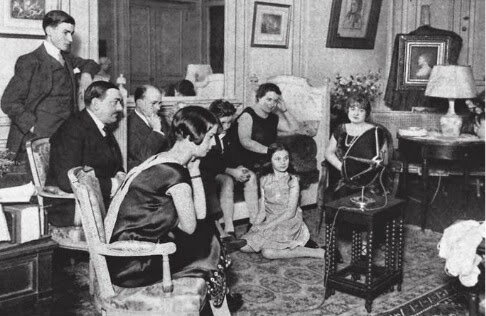 La invención de la radio.