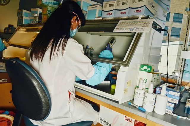 Johnson & Johnson’s Vaccine Advances, Sparking Optimism in Race