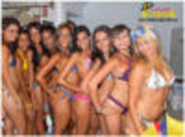 CAMAROTE DAS VIRGENS NA BEIRA MAR DE OLINDA -