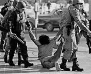 Pinochet tuvo que cerrar la DINA y permitir extradición de agente secreto de EE.UU