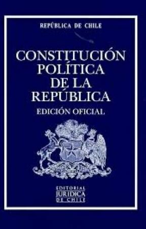 Aprobada la nueva constitución, en 1980 Pinochet gobernó como presidente, sin parlamento y con poder dictatorial hasta 1989