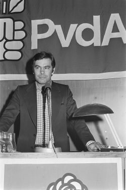Felipe González