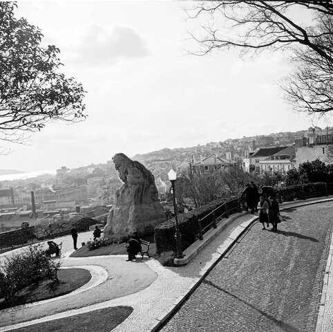 10- A casa no Alto de Santa Catarina