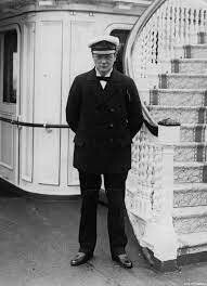 NOMBRADO PRIMER LOFT DE LA MARINA DE REINO UNIDO