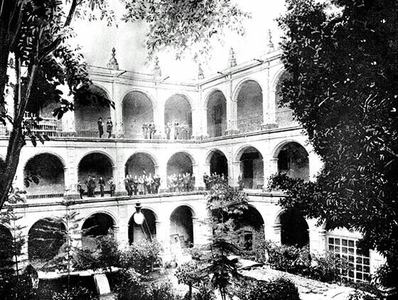 Fundacion Colegio San Idelfonso  (1588)