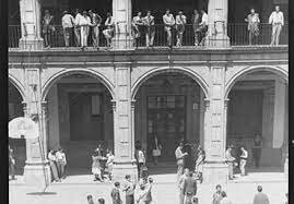 Creación de la Escuela Nacional Preparatoria (ENP).