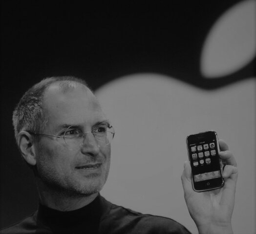 Se lanza el iPhone de primera generación con una pantalla táctil, un cuerpo metálico, posibilidad de conectarse a Wi-Fi