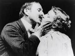 DIRECTOR: WILLIAM HEISE