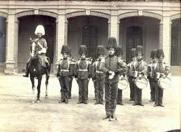 LA ORGANIZACION MILITAR.