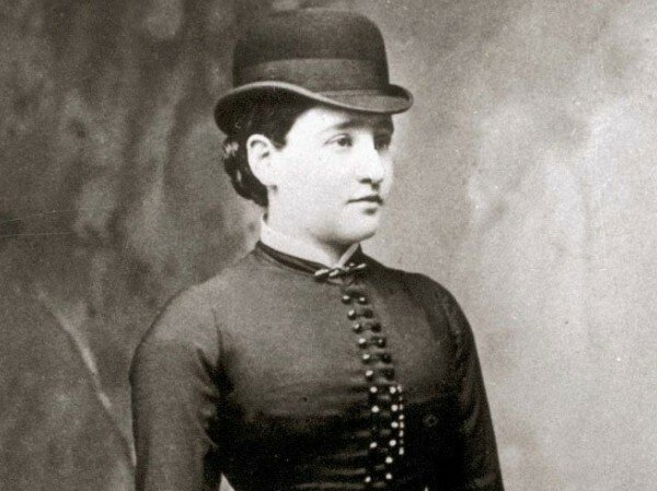 El caso de histeria de la señorita Anna O. 1880