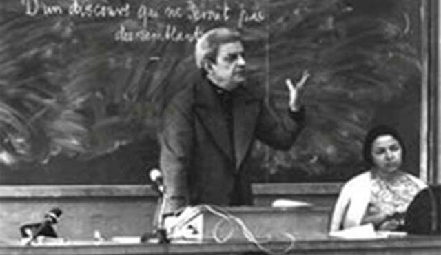 División de dos escuelas Europeas