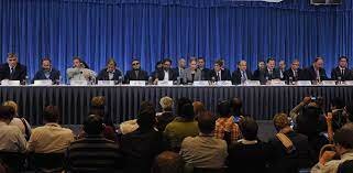 Diálogos y negociaciones de paz