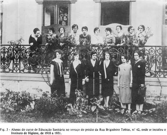 Inicio de la educación pública formal