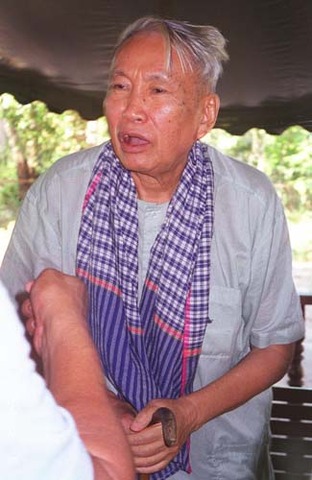 Meeting at Phnom Penh