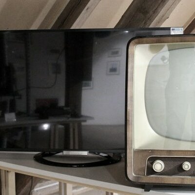 Timeline: "Antecedentes históricos de la televisión"