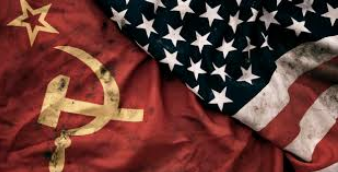 La formación de los bloques. Rusia y Estados Unidos en 1947 se declaran enemigos