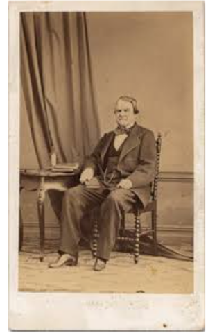 Antonio Martinez reorienta la educación publica