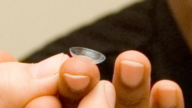Disposable contact lenses