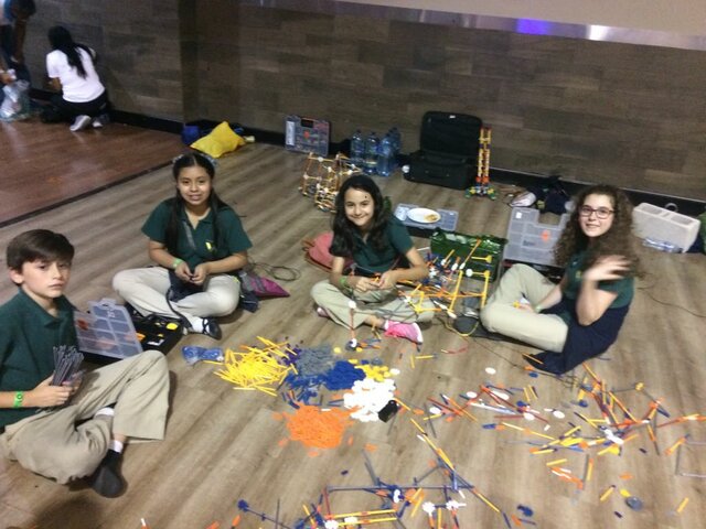 Nuevos intereses, un logro más y un abandono