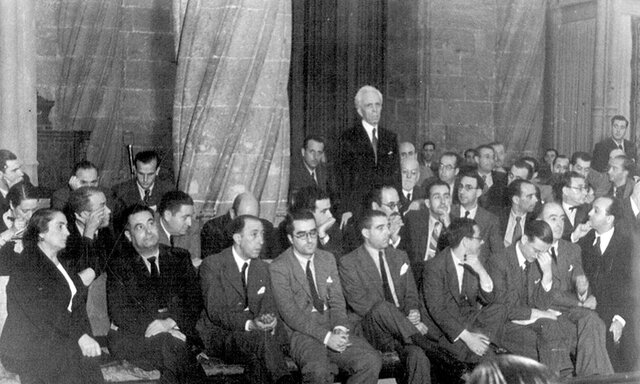 Traslado del gobierno a Valencia.