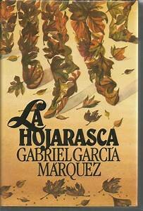 Publica su primera novela "La hojarasca"