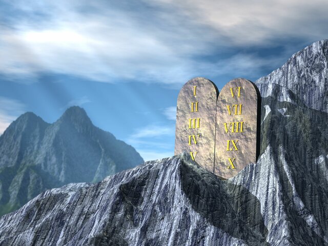 10 mandamientos (Prehistoria de los derechos humanos)