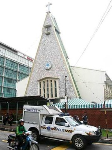 Attacks on Selangor churches