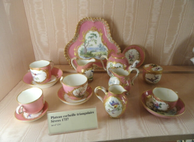 Juego de porcelana rosa (Rococó)