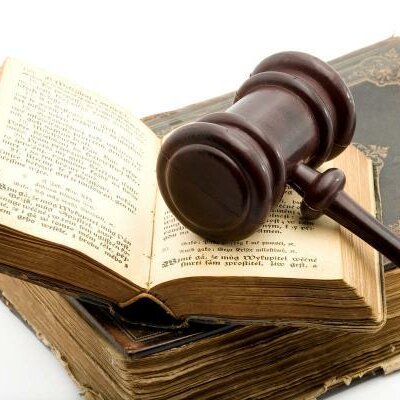 Timeline: Antecedentes de los Medios Alternos de Solución de Controversias a nivel nacional y mundial.