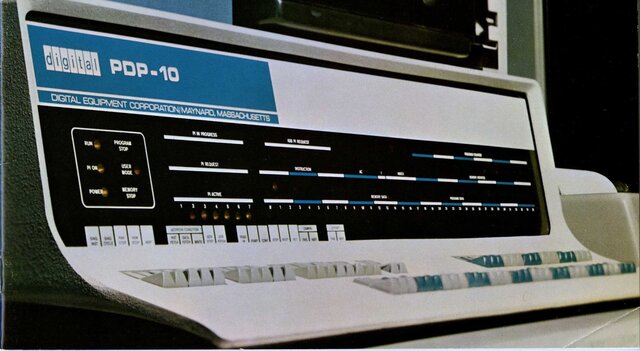 cuatro computadoras de cuarta generación.