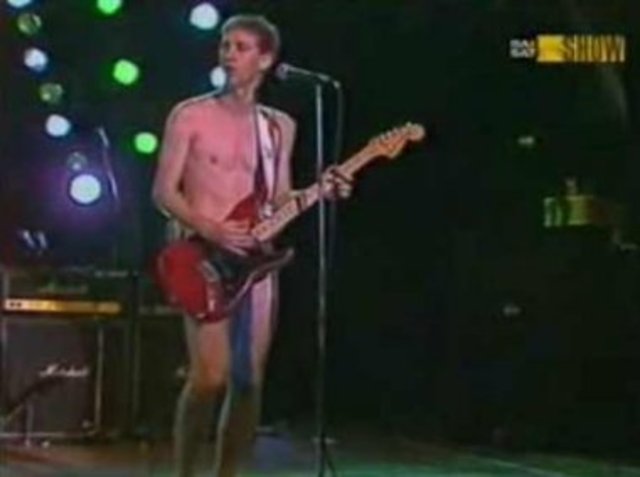 Muere un integrante de la banda