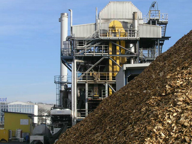 2010. Se comercializan las primeras enzimas para la producción de etanol celulósico.