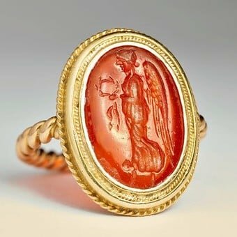 Crean el comité secreto de los 7 anillos