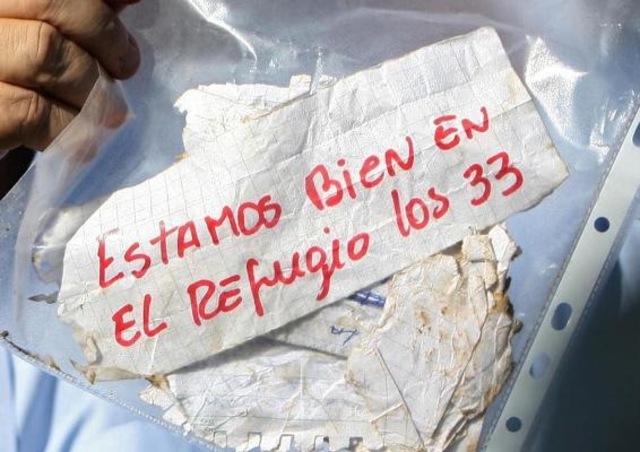 "Estamos bien en el refugio los 33"
