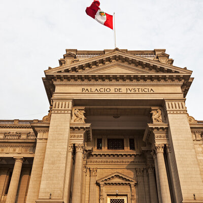 Timeline: Situación política del Perú entre 1950 y el año 2000