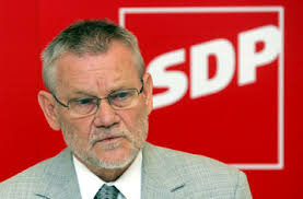 Ivica Račan postao predsjednik Hrvatske vlade