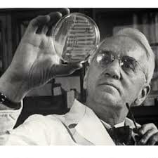 EL PRIMER ANTIBIÓTICO