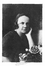 Naixement de Leonor Serrano