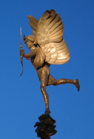 Estatua de Alumino