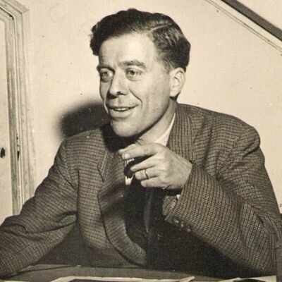 Timeline: Мунье Эмманюэль