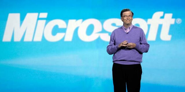 Bill Gates deja su trabajo en microsoft
