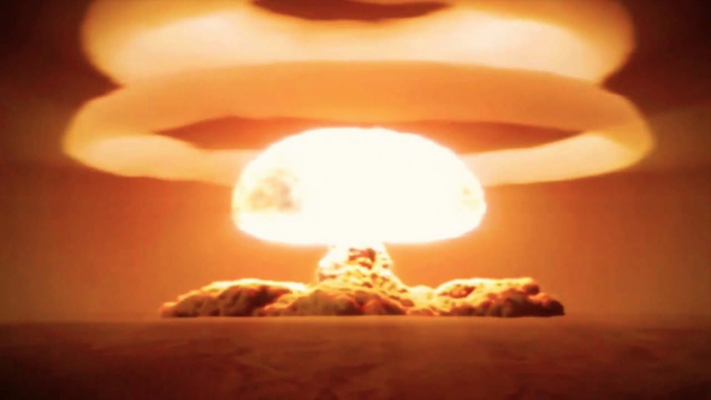 1ère Bombe Atomique