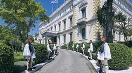 Timeline: Οι Πρωθυπουργοί της Ελλάδος από το 1974 έως σήμερα.