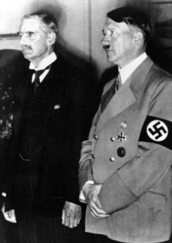 Britain's Neville chamberlain and hitler meet