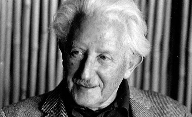 Fallecimiento de Erik Erikson