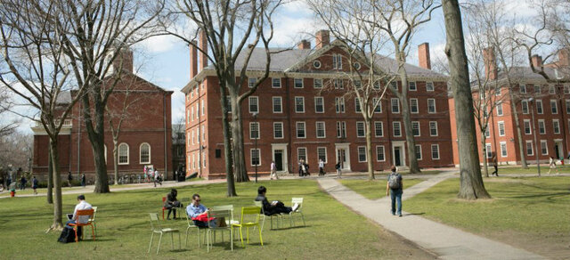James se transfiere a Harvard