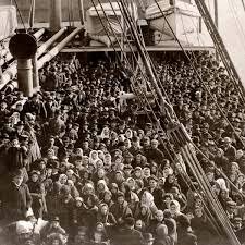 Des tensions entre les groupes linguistiques