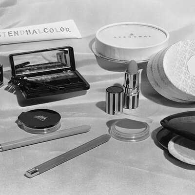 Timeline: LINEA DEL TIEMPO HISTORIA DEL MAQUILLAJE