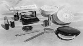 Timeline: LINEA DEL TIEMPO HISTORIA DEL MAQUILLAJE