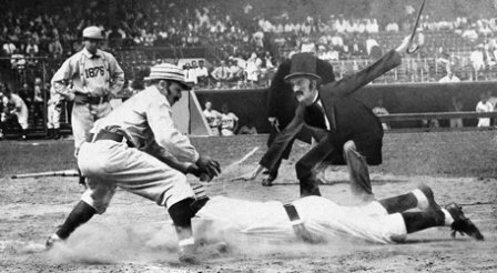 El primer partido oficial de beisbol